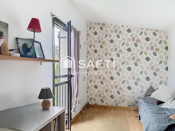 Maison familiale - 4 chambres - Garage - Proche RER