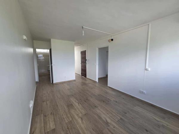 Appartement à louer 4 pièces, Le Raizet - Les Abymes