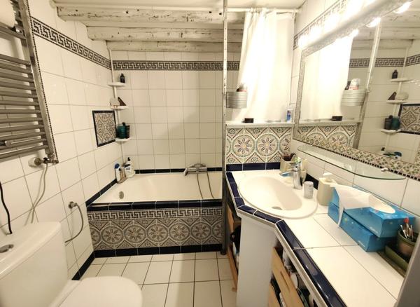 Maison de ville T3/4 13005 Marseille secteur Baille