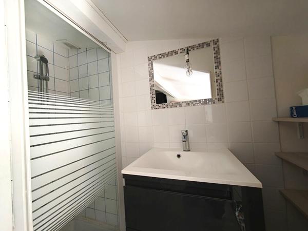 Maison de ville T3/4 13005 Marseille secteur Baille