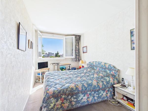 3 pièces à 4 min du Métro Léo Lagrange (ligne 7)