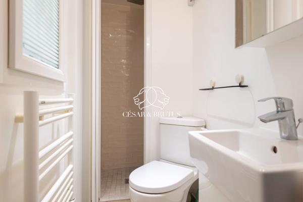 STUDIO _ 22m2 _ PARIS 11
