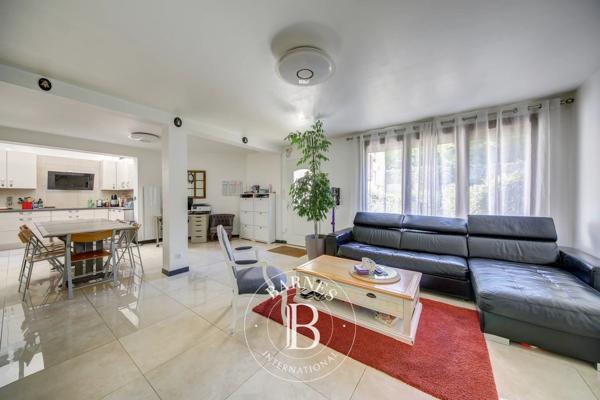 Versailles, Appartement 4 Chambres -  132 m² à vendre