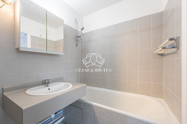T2 – rez-de-jardin, coproprité sécurisée -LYON 3 Montchat