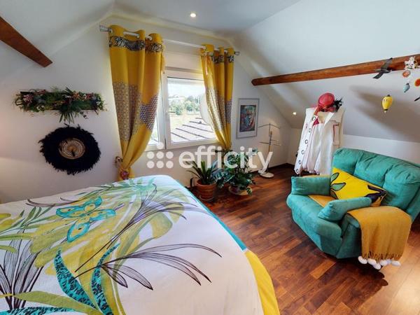 Maison 9 pièces - 160 m² Exclusivité efficity