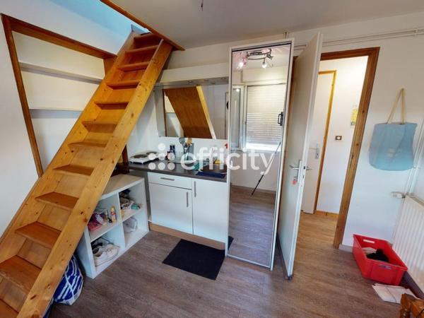 Maison 9 pièces - 160 m² Exclusivité efficity