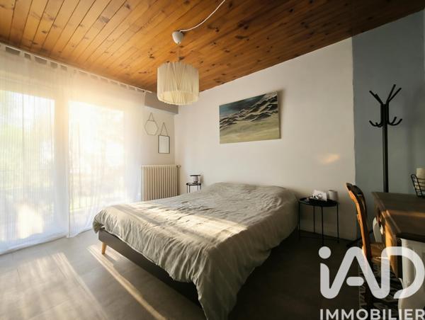Maison à vendre 10 pièces 230 m² Aiglemont