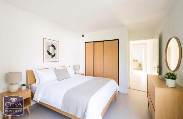 Appartement à vendre 4 pièces 104m² Albi (81000)