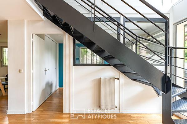 Bureaux transformables en maison-loft d’habitation avec toit-terrasse