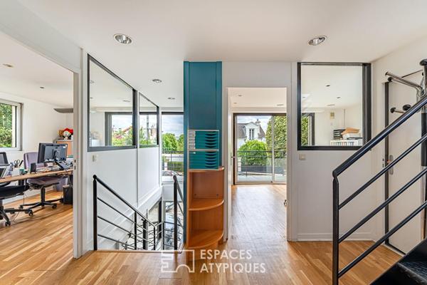 Bureaux transformables en maison-loft d’habitation avec toit-terrasse