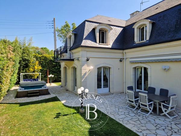 Saint-Gratien, Maison 5 Chambres -  251 m² à vendre