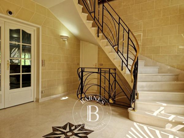 Saint-Gratien, Maison 5 Chambres -  251 m² à vendre
