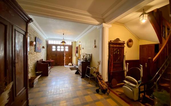 Maison à vendre    7 pièces • 225 m2 Castres