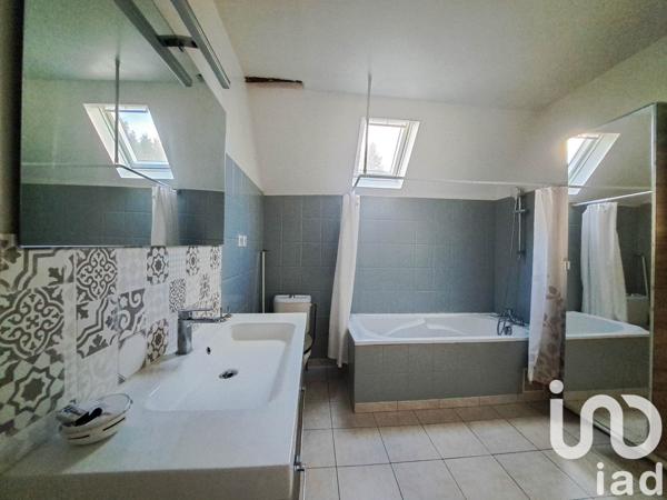 House for sale 5 rooms 98 m² Houdan