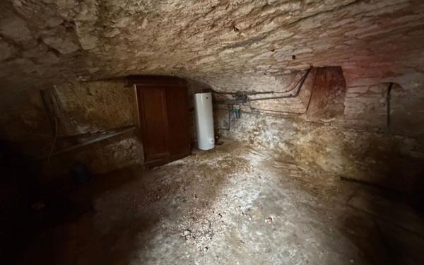 Maison à vendre    5 pièces • 221 m2 Mamers