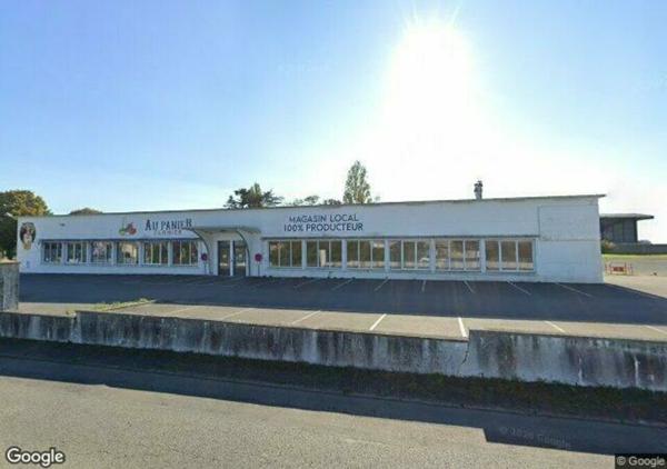 LOCAL COMMERCIAL 410 M2 FONTENAY LE COMTE EST