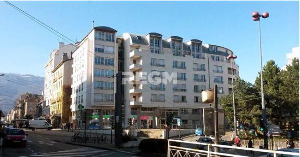 Grenoble (38000) Spacieux duplex 4 chambres – Dernier étage – Vue panoramique – Presqu’île Grenoble