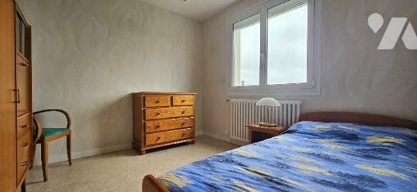 Maison de ville avec 4 chambre (possibilité 6) -  garage et jardin