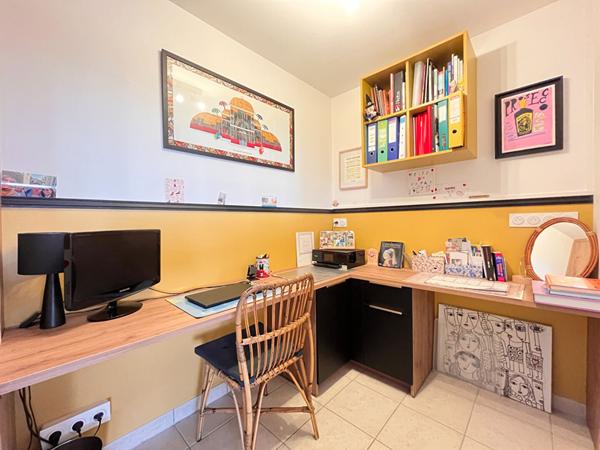 Appartement T4 Dernier étage 90 m² terrasse 45m² + box