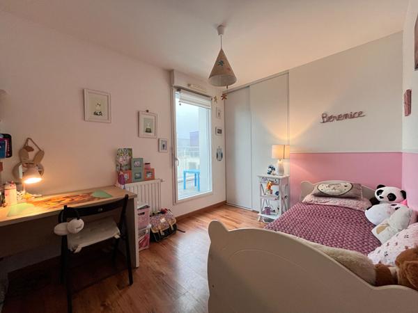 Appartement T4 Dernier étage 90 m² terrasse 45m² + box