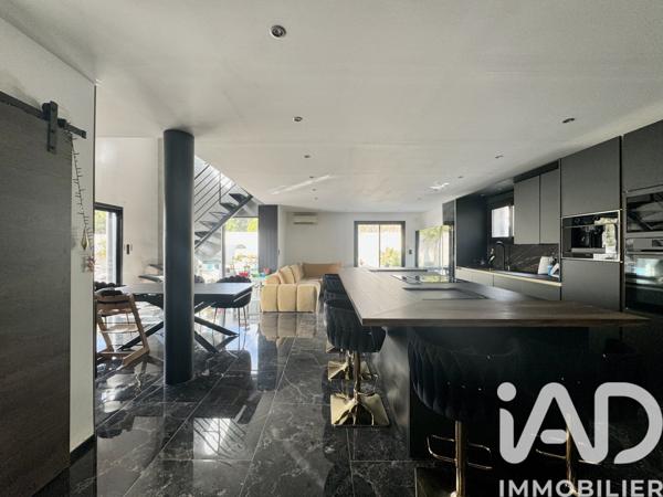 Maison à vendre 5 pièces 136 m² Martigues