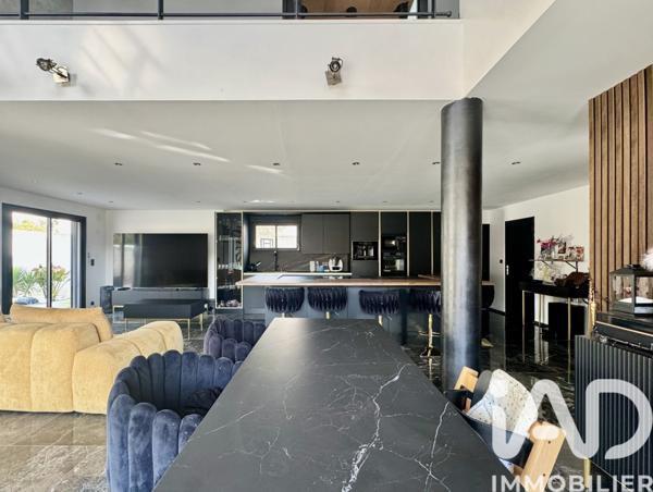 Maison à vendre 5 pièces 136 m² Martigues