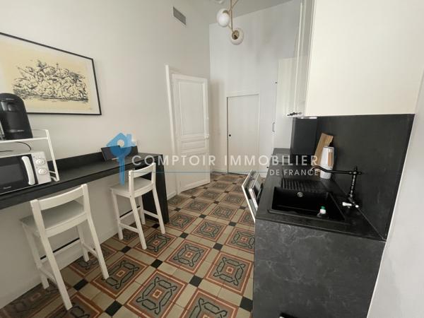 Appartement
                                                                                                                                                                                                                                                                                                                        4 pièce(s)                                                                                                                                                                                                          3 chambre(s)                                                                                                                                                                                                          145  m²