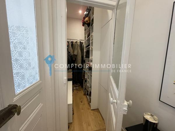 Appartement
                                                                                                                                                                                                                                                                                                                        4 pièce(s)                                                                                                                                                                                                          3 chambre(s)                                                                                                                                                                                                          145  m²