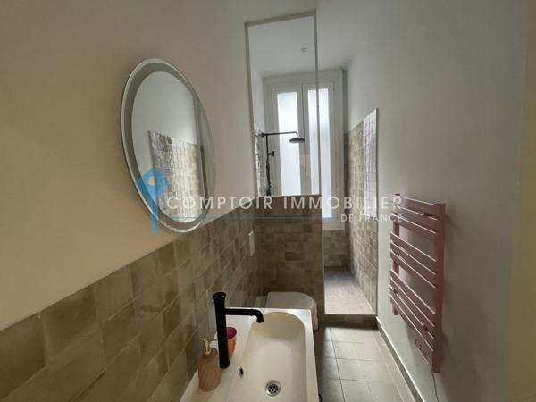 Appartement
                                                                                                                                                                                                                                                                                                                        4 pièce(s)                                                                                                                                                                                                          3 chambre(s)                                                                                                                                                                                                          145  m²
