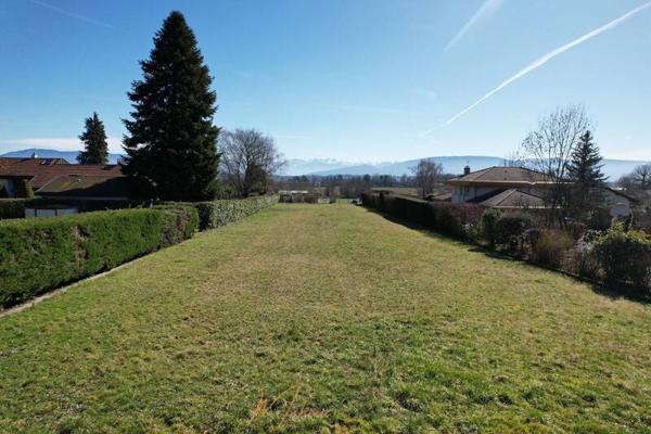 Terrain à vendre à Prévessin-Moëns 01280