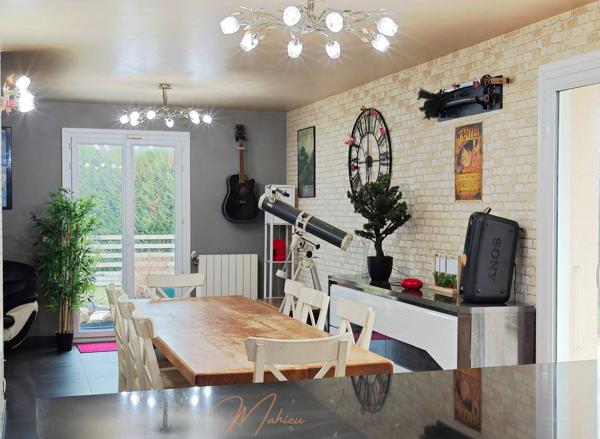 Maison 7 pièces 166.47m² à vendre à Gex 01170