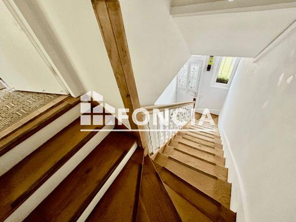 Location Appartement 3 pièces 64 m² - 10 RUE DE L'ARGONNE Lyon 69008