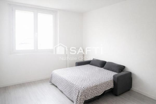 Maison de plain-pied rénovée sur Colombiers du Plessis – 103 m² – Jardin 583 m² – Aucun travaux à prévoir