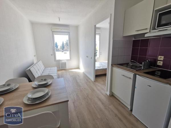 Appartement à louer 2 pièces 31.6m² Nîmes (30000)