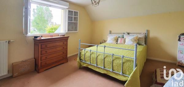 Maison 6 pièces de 161 m² à Magny-le-Hongre (77700)