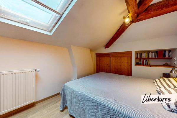 Duplex de charme de 87 m² – Dernier étage d'une maison bourgeoise – Terrasse tropézienne