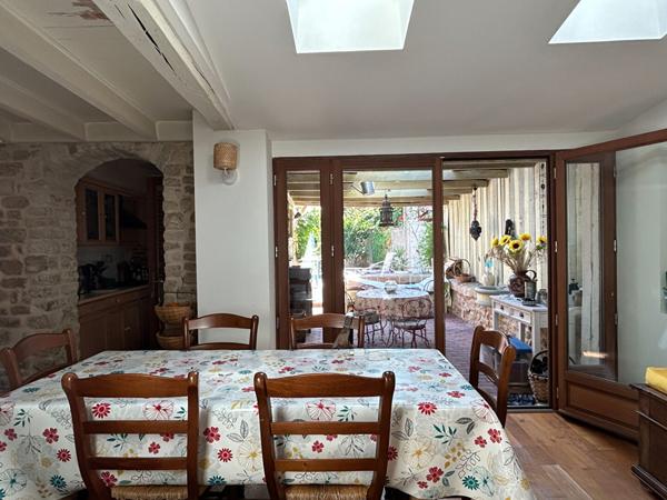 Maison - 5 pièces - 88 m²