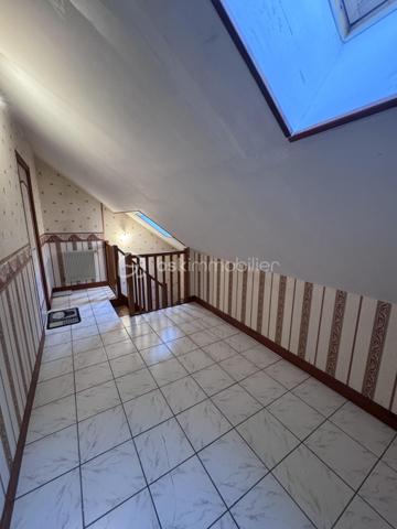 Maison en pierre de 131 m²