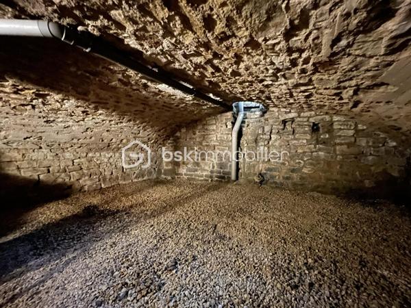 Maison en pierre de 131 m²