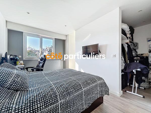 Vente Appartement92,39 m² - 4 Pièces - SAINT MAUR DES FOSSES (94100)