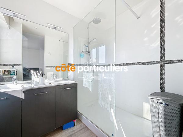 Vente Appartement92,39 m² - 4 Pièces - SAINT MAUR DES FOSSES (94100)