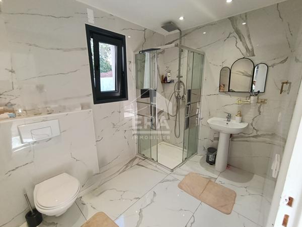 Maison Le Cannet Des Maures 6 pièce(s)