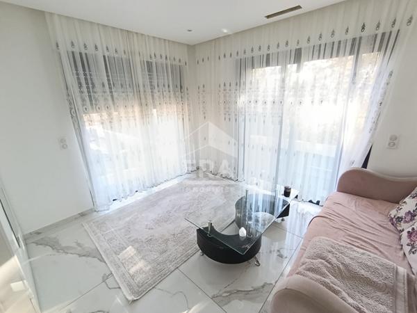 Maison Le Cannet Des Maures 6 pièce(s)