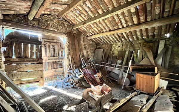 Terrain à vendre    Les Assions