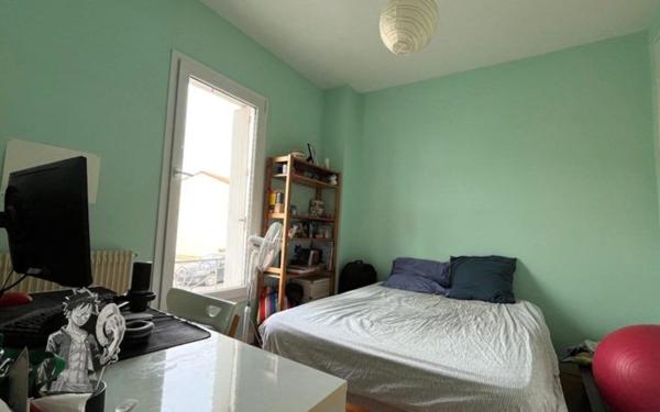 Maison à vendre    5 pièces •  Bordeaux