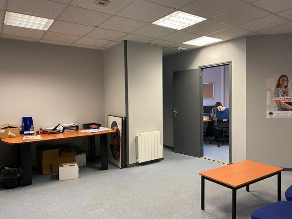 Chalon Sur Saône Proximité Echangeur NORD - Bureaux 130 m²