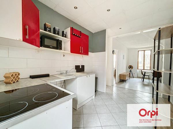 Appartement à louer    3 pièces • 56,72 m2    Montluçon