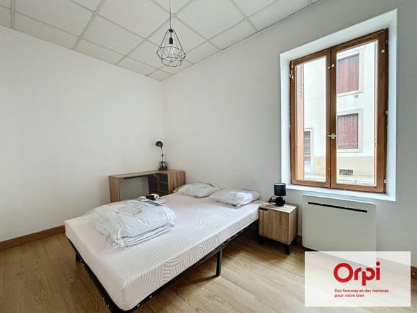 Appartement à louer    3 pièces • 56,72 m2    Montluçon