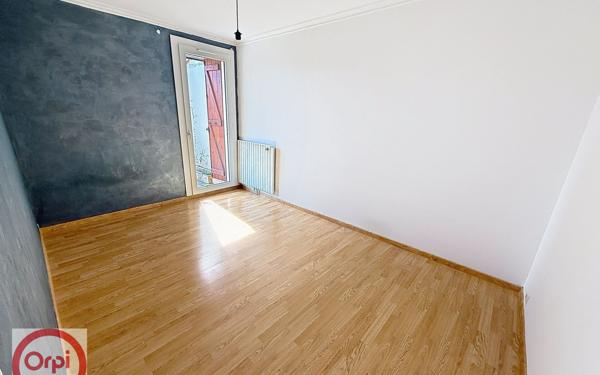 Maison à louer    5 pièces •  Pau