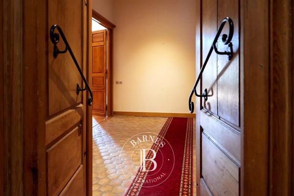 Beaune, Hôtel particulier 5 Chambres -  360 m² à vendre
